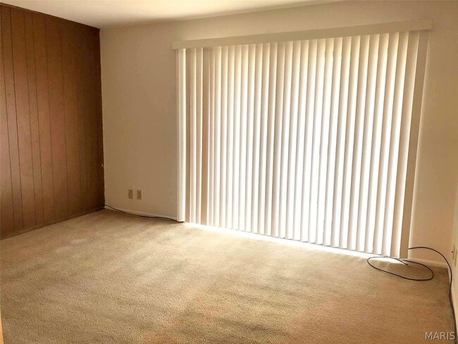 Building Photo - 229 S Church St