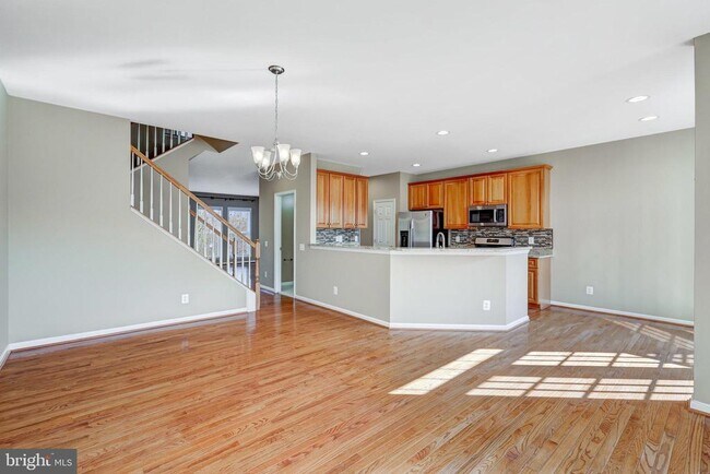 Building Photo - 43903 Thorncroft Terrace