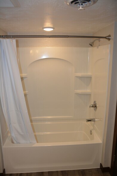 Building Photo - 327 Cordy Lane