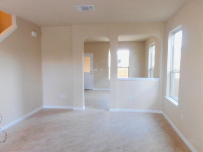 Building Photo - 1421 Blake St