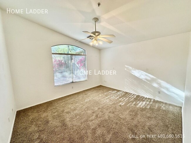 Building Photo - 10518 E Star of the Desert Dr