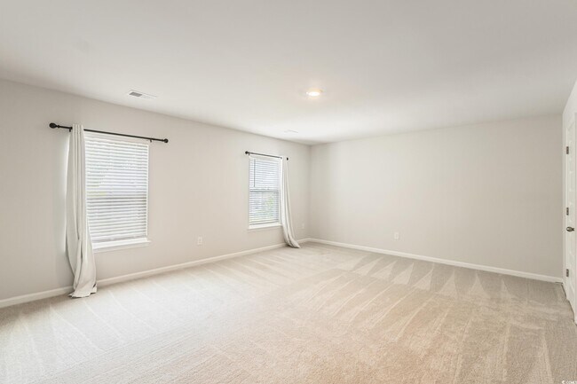 Building Photo - 5822 Whitebark Dr