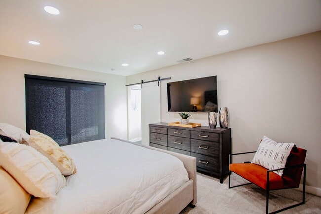 Building Photo - 6287 W Katella Ave