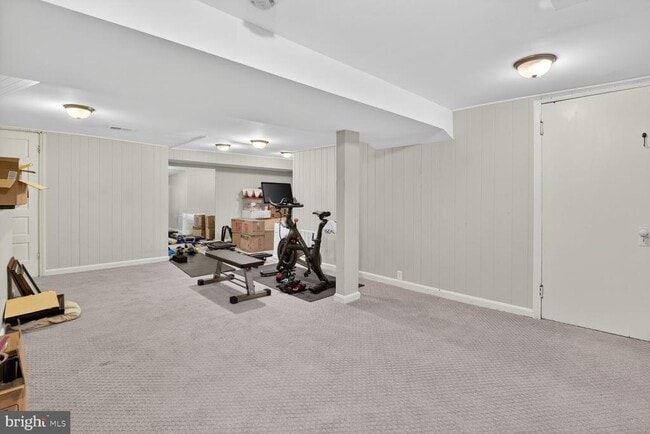 Building Photo - 3365 Runnymede Pl NW