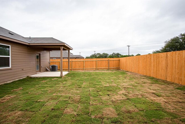 Building Photo - 257 Mount Vernon Way