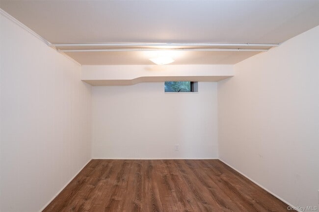 Building Photo - 1306 Henry Ave