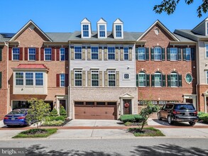 Building Photo - 2128 Turleygreen Pl
