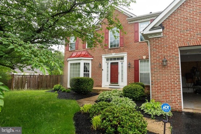 Primary Photo - 6004 Glenn Station Ct