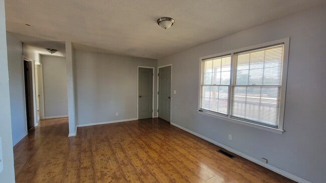 Building Photo - 4525 Legion Rd