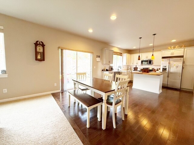 Building Photo - 2698 NE Noll Valley Loop