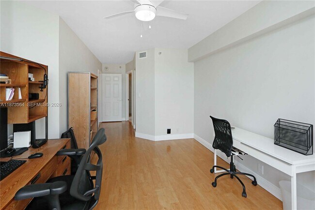 Building Photo - 3530 Mystic Pointe Dr