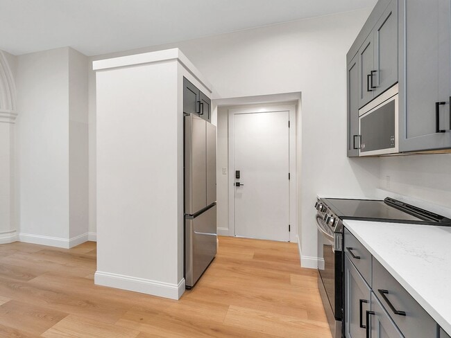 Building Photo - 177 N Main St