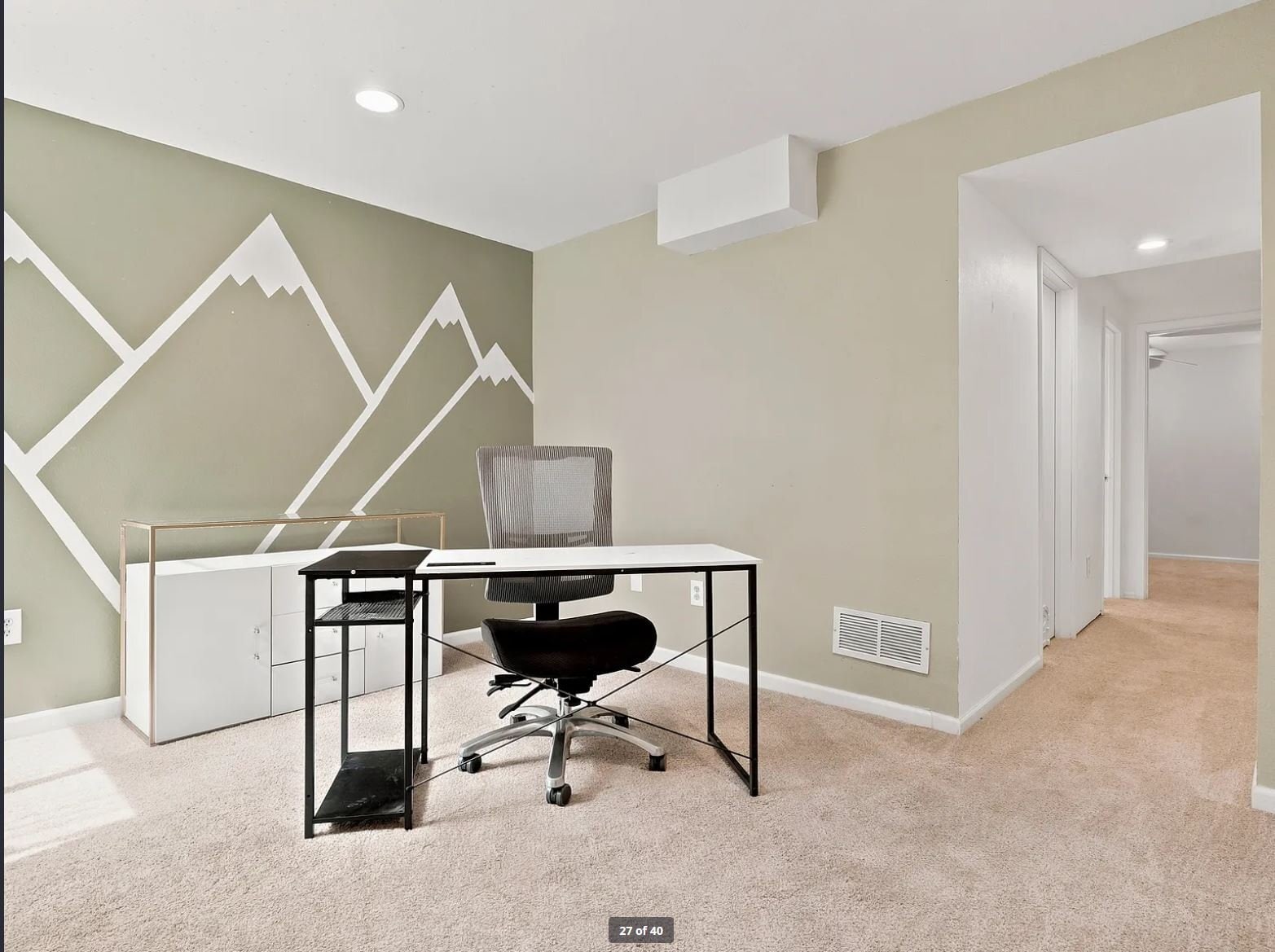 Building Photo - 2900 Ross Dr