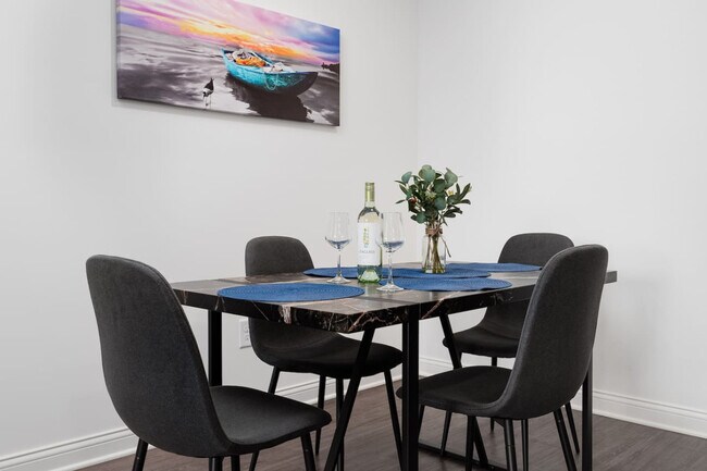 Building Photo - 5842 Leisure Ln