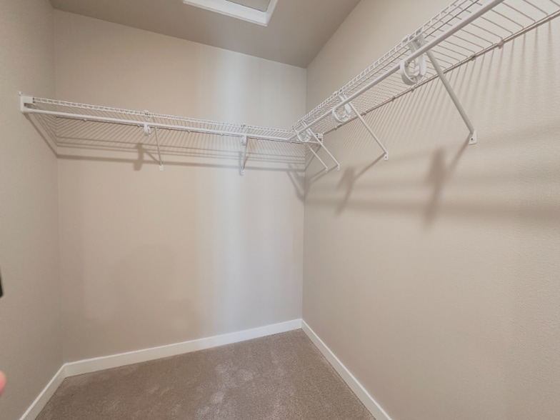 Building Photo - 15423 Admiralty Way