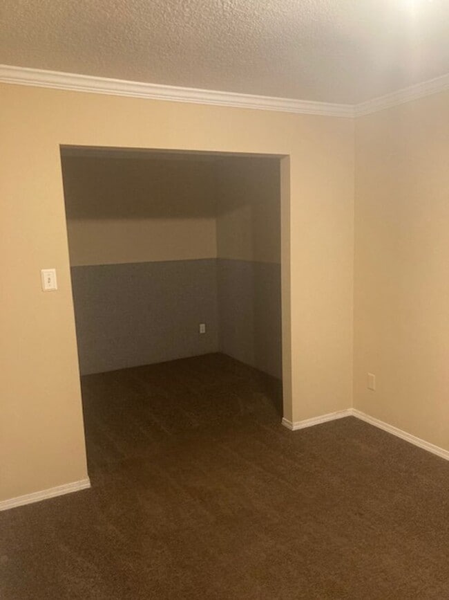 Building Photo - Orange Grove 3 Bedroom