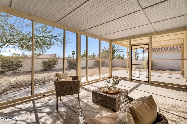 Building Photo - 25810 S Boxwood Dr