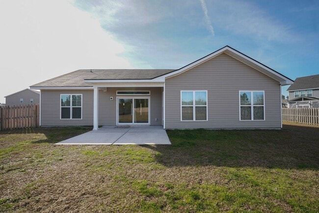 Building Photo - Available Soon!