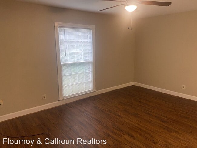 Building Photo - 2 br, 2 bath House - 2230 Cherokee Avenue #25