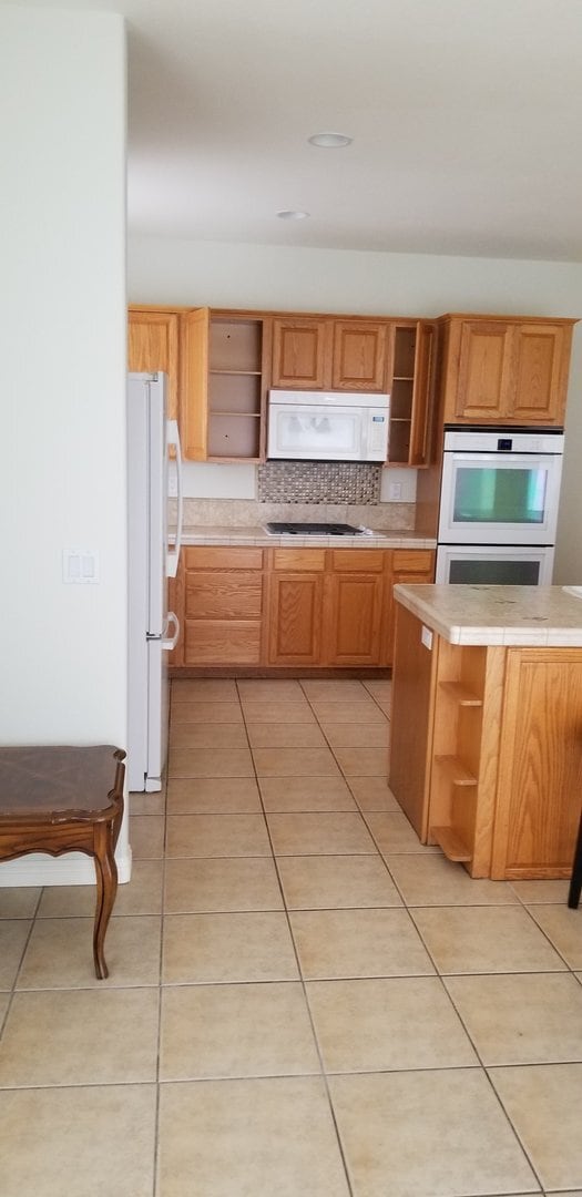 Building Photo - Beautiful home in Sunset Terrace for Rent!