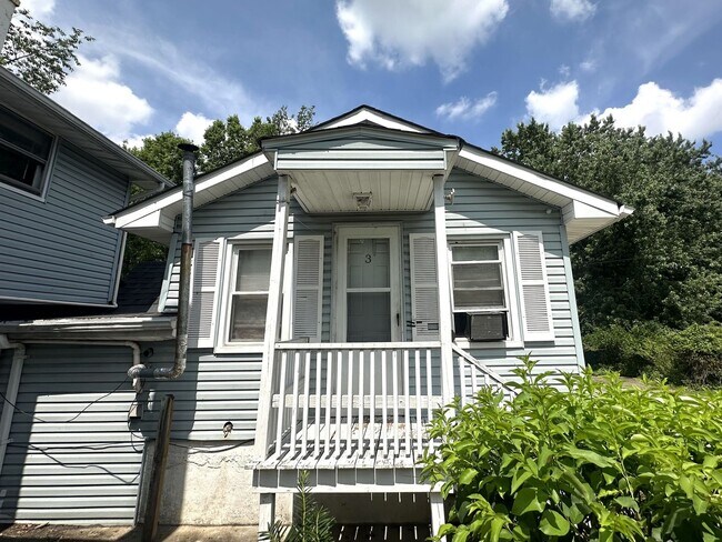 Primary Photo - 45 Bristol Rd