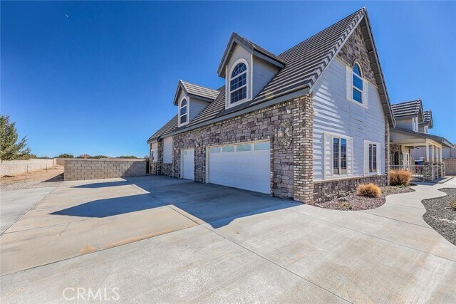 Building Photo - 40028 25th St W