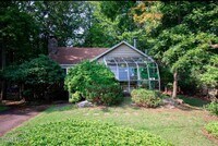 Building Photo - 46 Summit Cir