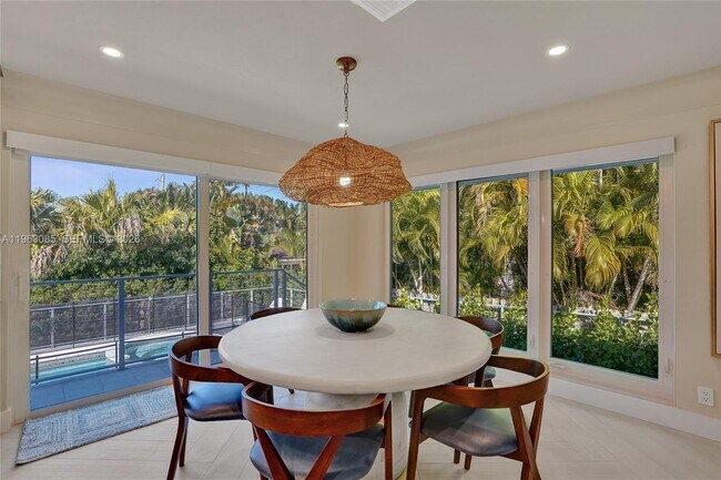 Building Photo - 1673 Bel Air Ave