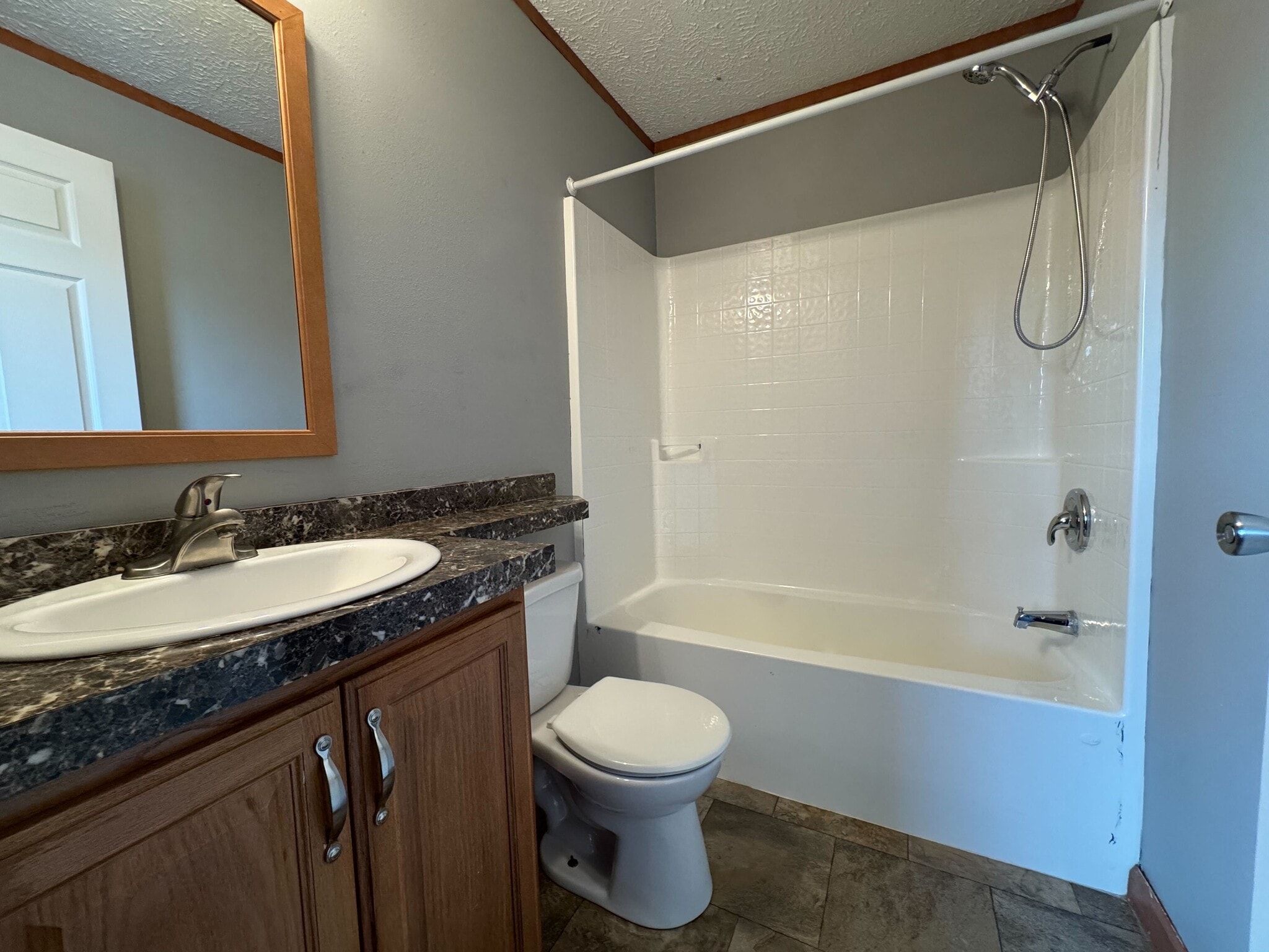 Building Photo - 2021 Lark Ln NW