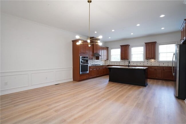 Building Photo - 949 Opelousas Way