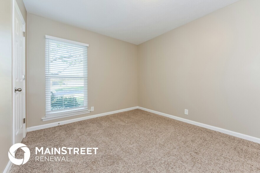 Building Photo - 406 Adeline Dr