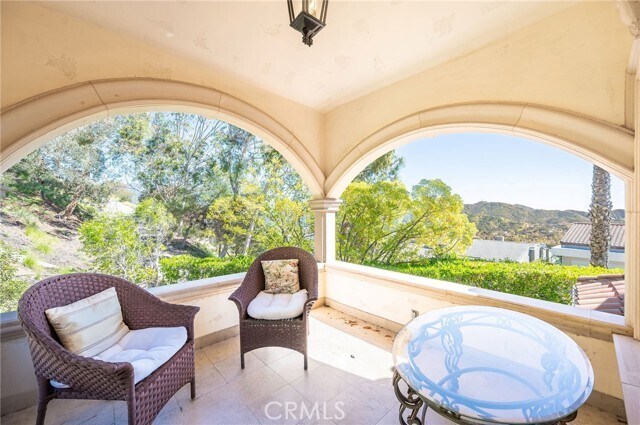 Building Photo - 3331 Oakmont View Dr
