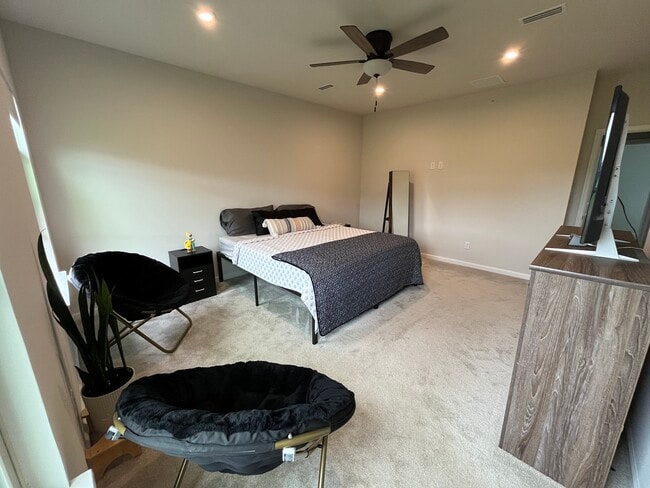 Building Photo - 3005 Lampl Ln