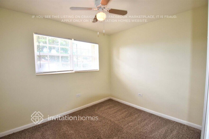 Building Photo - 2712 Alcazar Dr