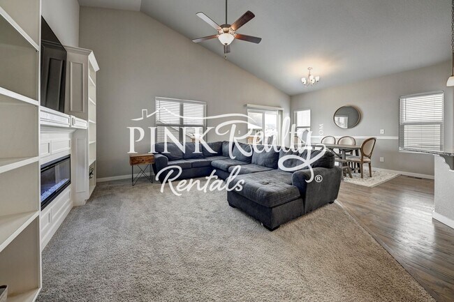 Building Photo - 1407 Grand Overlook St