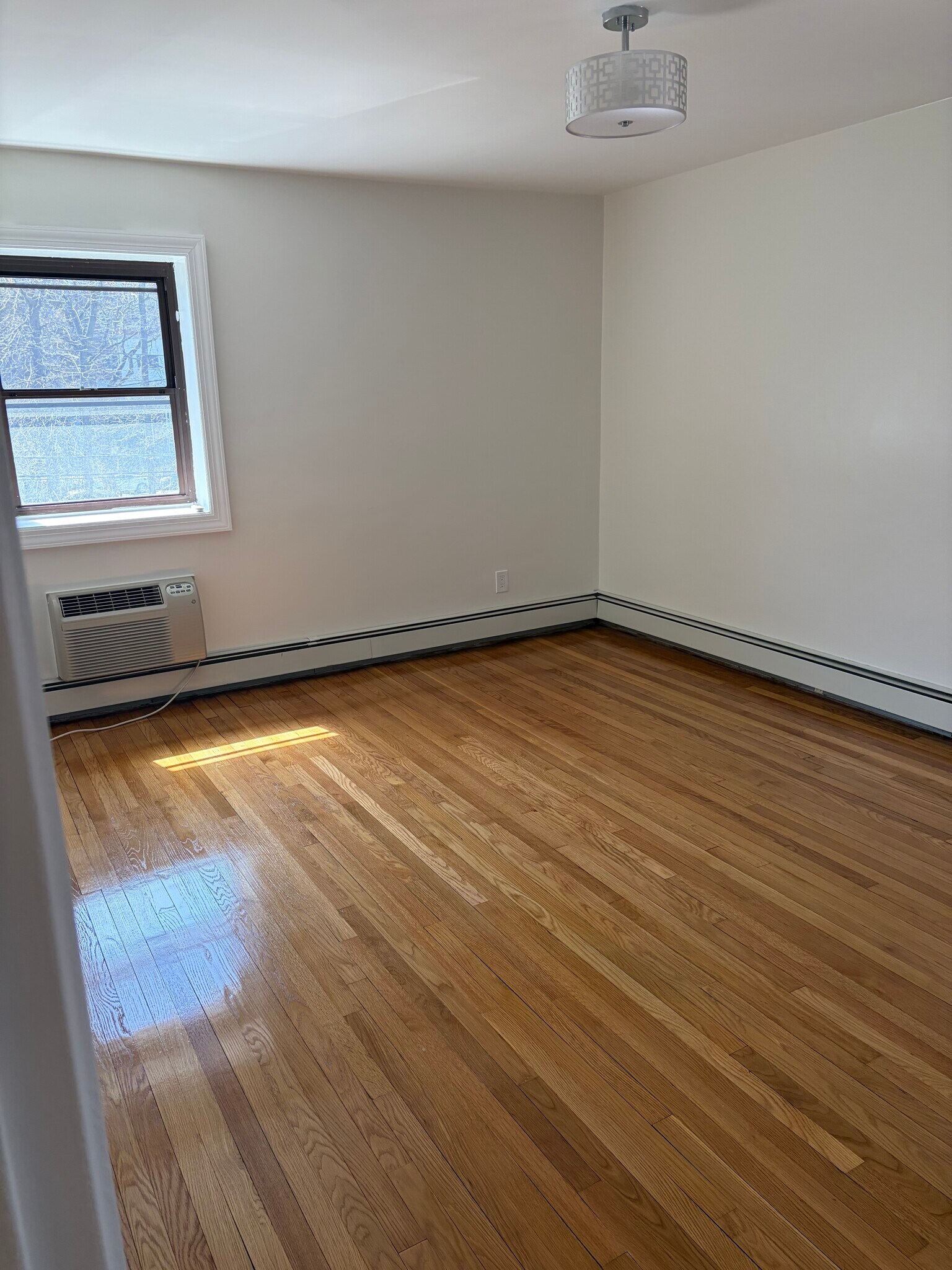 Building Photo - 218 Prospect Ave