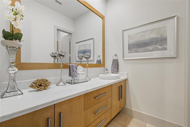 Building Photo - 6223 Walnut Hill Ln