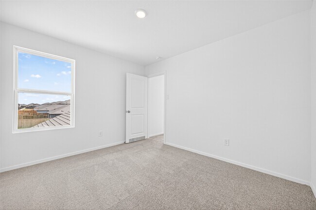 Building Photo - 28522 Golden Hay Dr