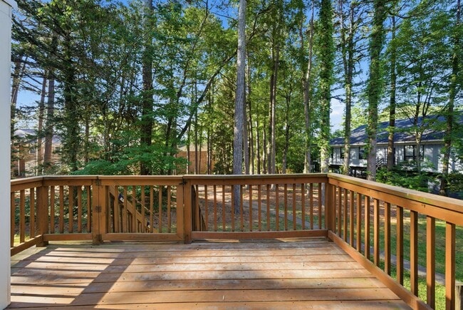 Building Photo - 6355 New Market Way