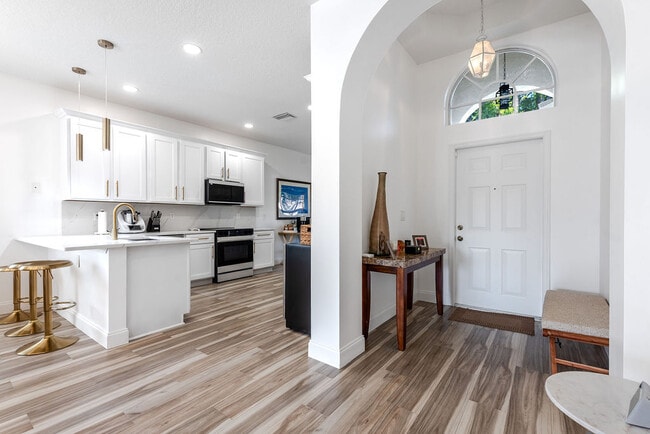 Building Photo - 2616 San Andros