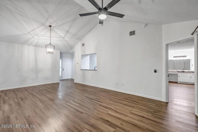 Building Photo - 3105 Coral Reef Dr