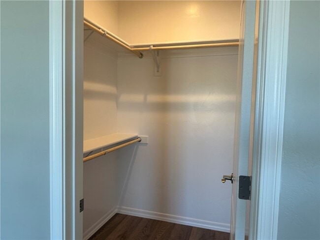 Building Photo - 1705 Talc Rd