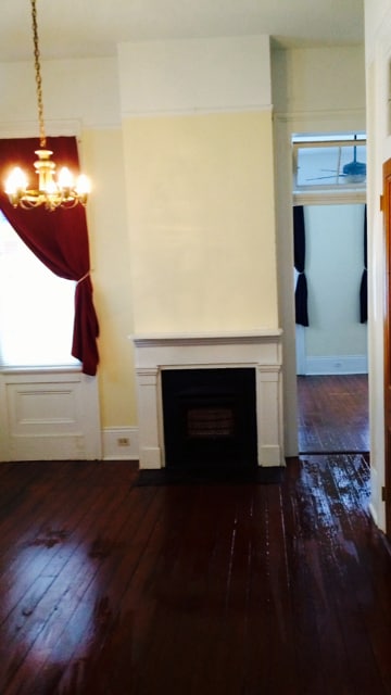 Building Photo - 1BD/1BA Uptown Apartment on Prytania St.