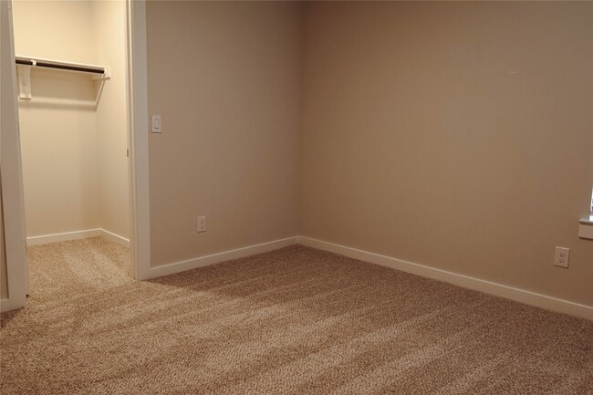 Building Photo - 8486 Sweet Cherry Ln