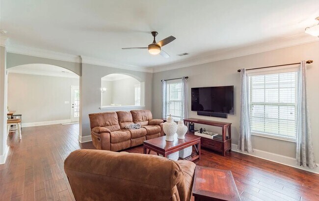 Building Photo - Stunning 3 Bedroom, 2.5 Bathroom- Concord Park in Cayce! Available July 2026!