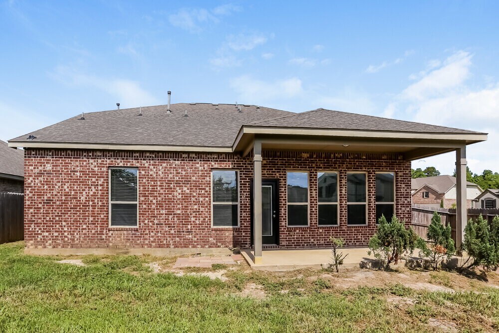 Building Photo - 16146 Fairway Creek Cir