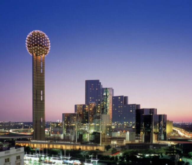 Building Photo - 8922 San Benito Way