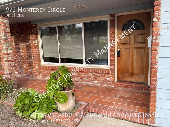 Building Photo - 3 Bedroom House in Monterey, CA