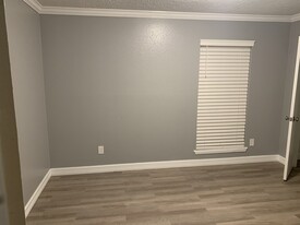 Building Photo - 26722 Cypresswood Dr