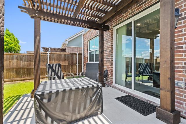 Building Photo - 3008 Grandview Dr